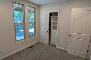 225 Red Oak Dr N, Sunnyvale, CA 94086 - Photo 26
