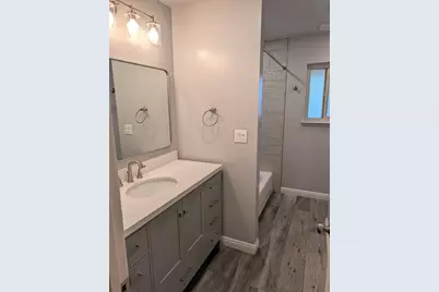 225 Red Oak Dr N, Sunnyvale, CA 94086 - Photo 20