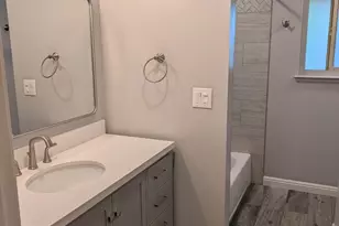 225 Red Oak Dr N, Sunnyvale, CA 94086 - Photo 20