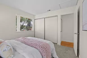 210 Damsen Dr, San Jose, CA 95116 - Photo 36