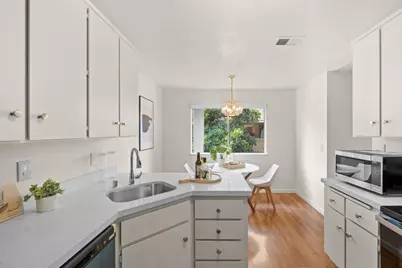 210 Damsen Dr, San Jose, CA 95116 - Photo 20