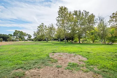 210 Damsen Dr, San Jose, CA 95116 - Photo 70