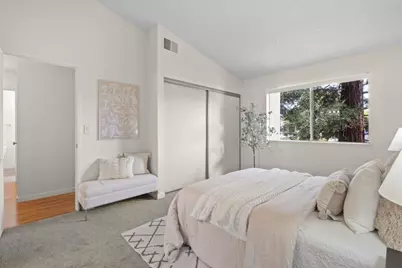 210 Damsen Dr, San Jose, CA 95116 - Photo 32