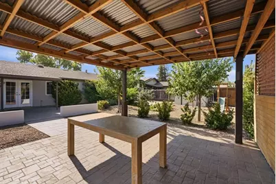 865 Locust Ave, Manteca, CA 95337 - Photo 22