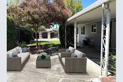 19618 Richwood Dr, Cupertino, CA 95014 - Photo 14