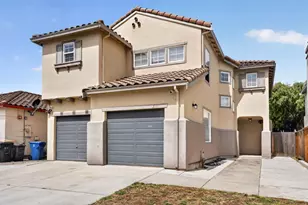1537 Oyster Bay Ct, Salinas, CA 93906 - Photo 1
