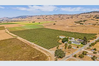 4125 Prunedale Ave, Gilroy, CA 95020 - Photo 68