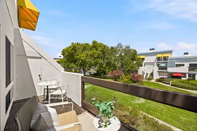 681 Portofino Ln, Foster City, CA 94404 - Photo 18
