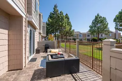 107 Positano Cir, Redwood City, CA 94065 - Photo 22