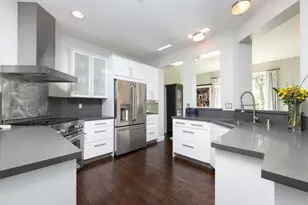 107 Positano Cir, Redwood City, CA 94065 - Photo 1