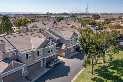 107 Positano Cir, Redwood City, CA 94065 - Photo 28