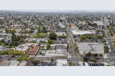 2807 Shattuck Ave, Berkeley, CA 94705 - Photo 30