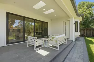 18823 Casa Blanca Ln, Saratoga, CA 95070 - Photo 38