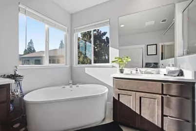 1258 Heavenly Cir, Stockton, CA 95209 - Photo 32