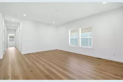 29428 Middleborough 151, Hayward, CA 94544 - Photo 8
