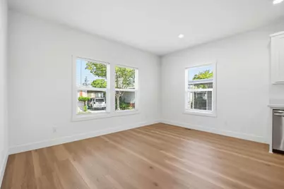 29428 Middleborough 151, Hayward, CA 94544 - Photo 14