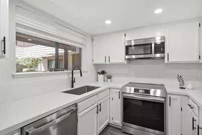 2785 S Bascom Ave 19, Campbell, CA 95008 - Photo 6