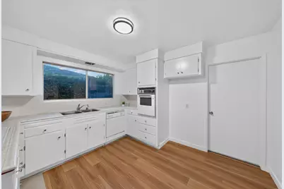 827 Sevely Dr, Mountain View, CA 94041 - Photo 28