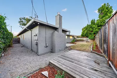 827 Sevely Dr, Mountain View, CA 94041 - Photo 68