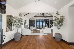 14942 Larga Vista Dr, Los Gatos, CA 95032 - Photo 8