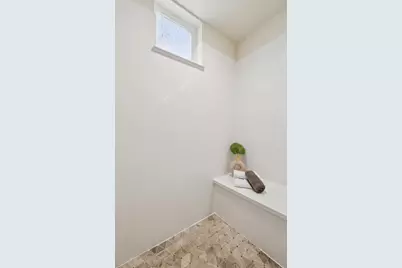 110 Tilton Ave, San Mateo, CA 94401 - Photo 24