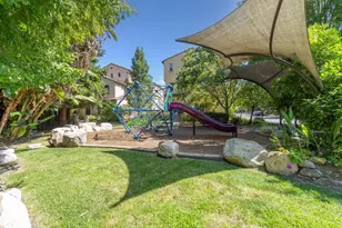 90 Castillo Ln, Milpitas, CA 95035 - Photo 50