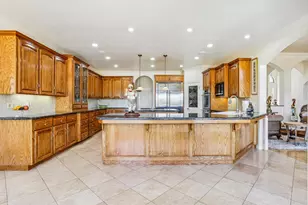 1515 S Ridgemark Dr, Hollister, CA 95023 - Photo 12