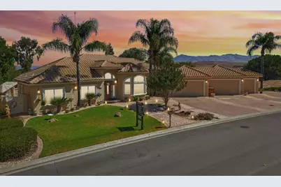 1515 S Ridgemark Dr, Hollister, CA 95023 - Photo 1