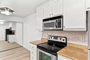 2695 Somerset Park Cir, San Jose, CA 95132 - Photo 14