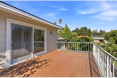5441 Castle Manor Dr, San Jose, CA 95129 - Photo 36
