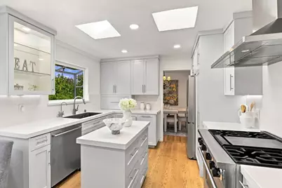 5441 Castle Manor Dr, San Jose, CA 95129 - Photo 14