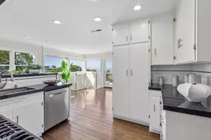 1512 Alturas Dr, Burlingame, CA 94010 - Photo 10