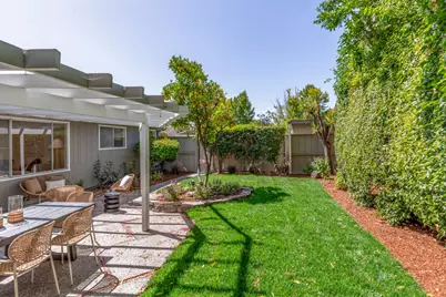 750 San Clemente Way, Mountain View, CA 94043 - Photo 22