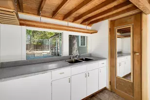 1210 Ridley Ave, Santa Rosa, CA 95401 - Photo 22