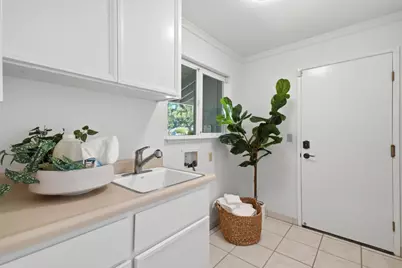 16912 Kennedy Rd, Los Gatos, CA 95032 - Photo 30