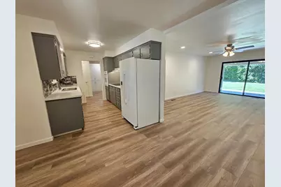 4418 Euclid Ave, Sacramento, CA 95822 - Photo 8