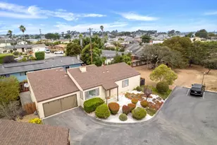 3080 Crumpton Ln 21, Marina, CA 93933 - Photo 1