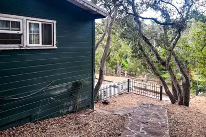 1021 Johnson St, Monterey, CA 93940 - Photo 4