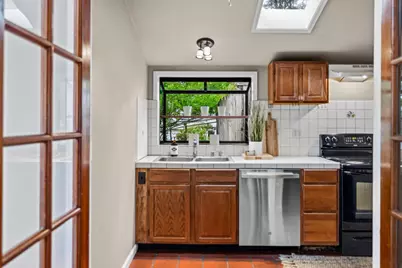 226 Walnut St, Pacific Grove, CA 93950 - Photo 12