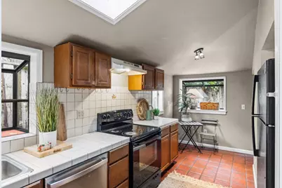 226 Walnut St, Pacific Grove, CA 93950 - Photo 14