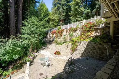 16855 Redwood Lodge Rd, Los Gatos, CA 95033 - Photo 22