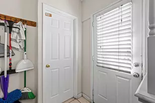 124 E Humboldt St, San Jose, CA 95112 - Photo 16