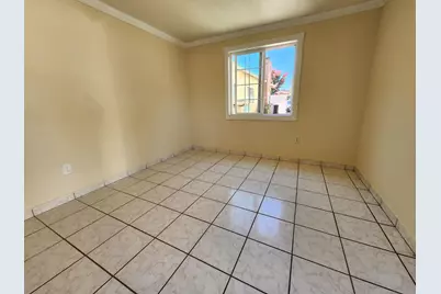 124 E Humboldt St, San Jose, CA 95112 - Photo 22
