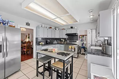 124 E Humboldt St, San Jose, CA 95112 - Photo 12