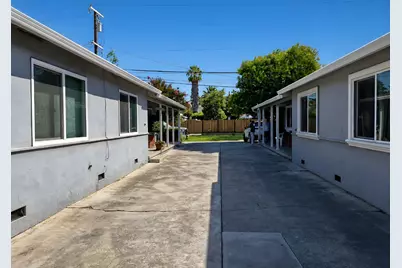 855 N 16th St, San Jose, CA 95112 - Photo 2