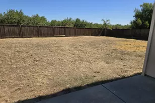 833 Branding Iron St, Oakdale, CA 95361 - Photo 22