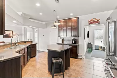 8885 New Ave, Gilroy, CA 95020 - Photo 18