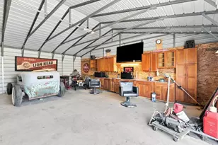 8885 New Ave, Gilroy, CA 95020 - Photo 46
