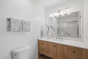 168 Granada Dr, Mountain View, CA 94043 - Photo 18