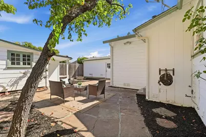641 Waltermire St, Belmont, CA 94002 - Photo 28